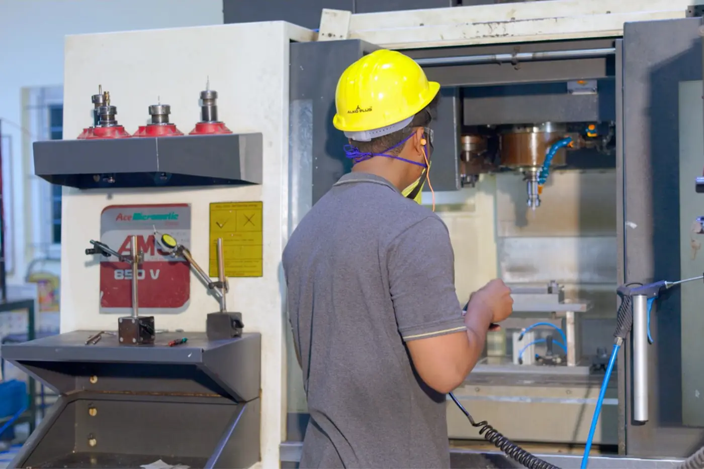 Spark erosion in the in-house tool room